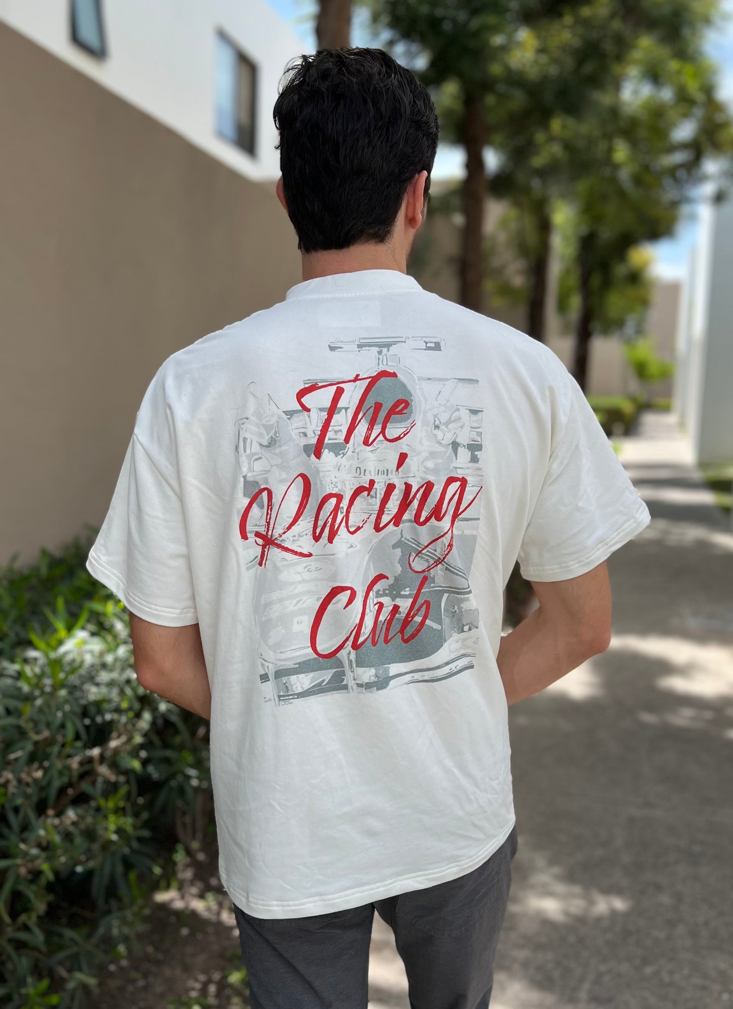 Oversized: The Racing Club